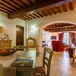 Teresa Villa Cortona